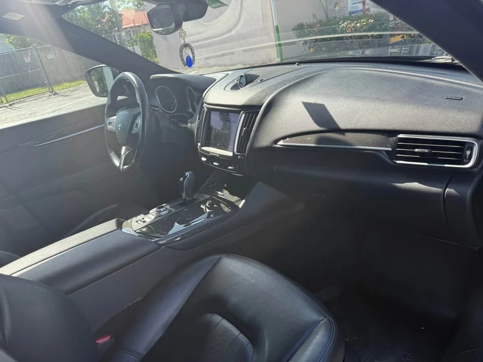 2018 Maserati Levante - Image 19 of 20
