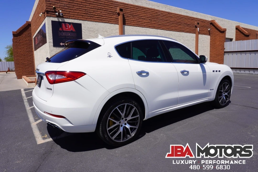 2018 Maserati Levante - Image 3 of 12