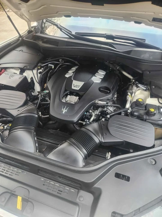 2018 Maserati Levante - Image 11 of 11