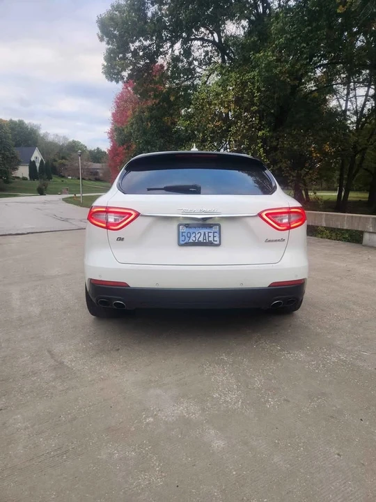 2018 Maserati Levante - Image 3 of 11