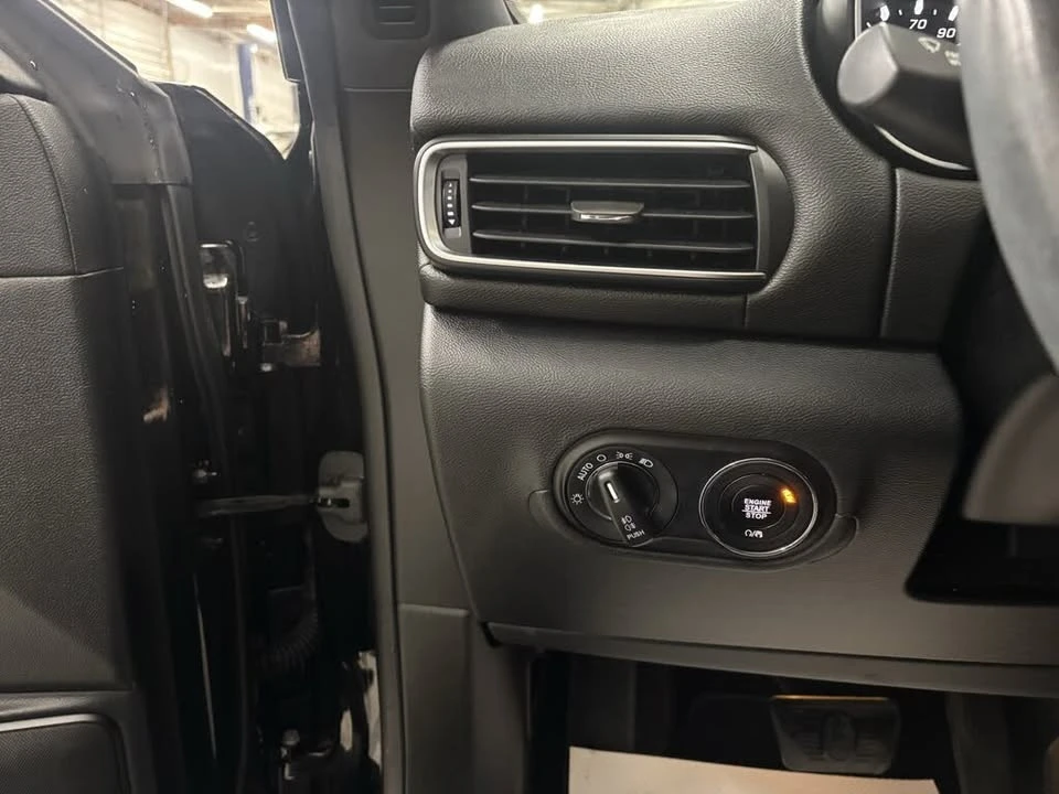 2018 Maserati Levante - Image 18 of 20