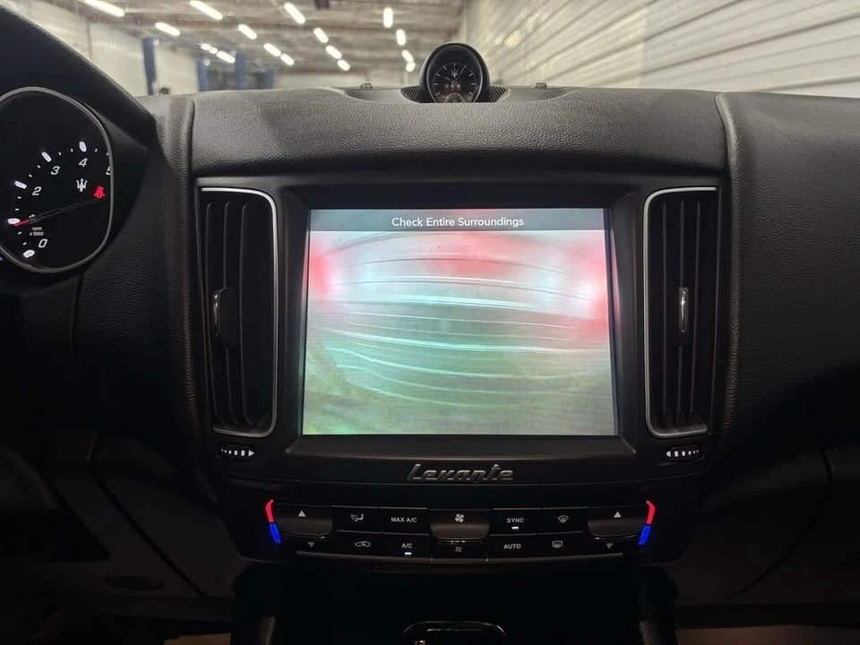 2018 Maserati Levante - Image 19 of 20