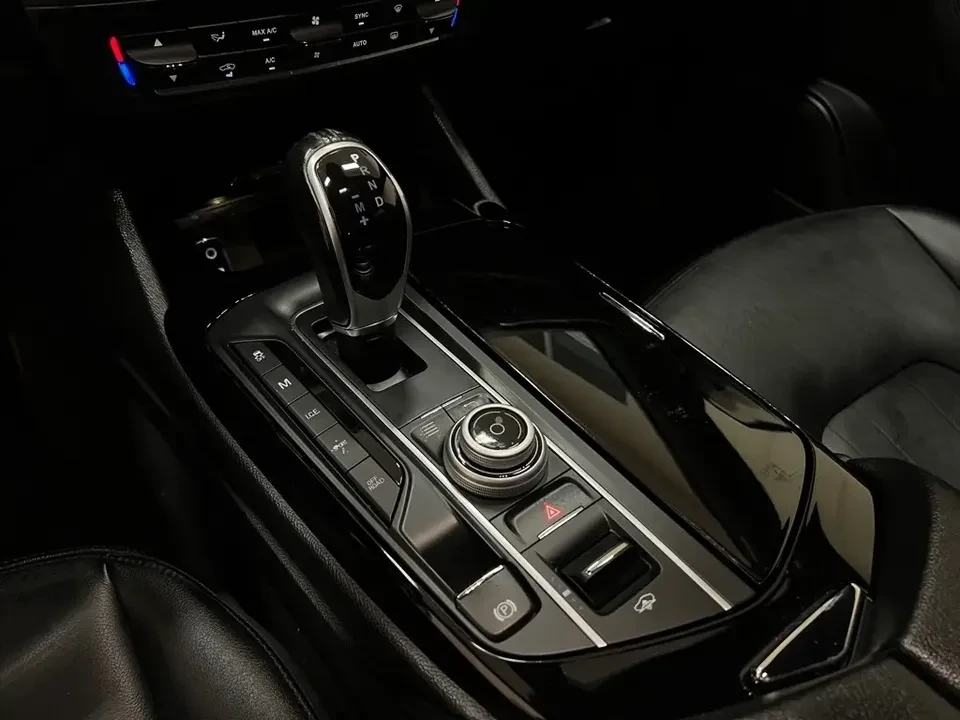 2018 Maserati Levante - Image 17 of 20