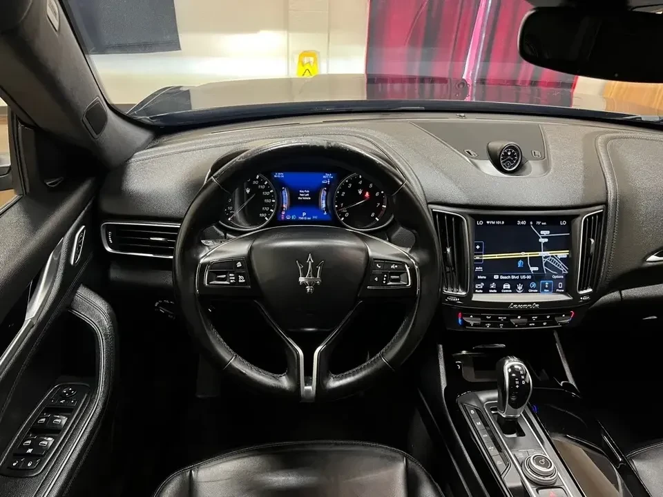 2018 Maserati Levante - Image 15 of 20