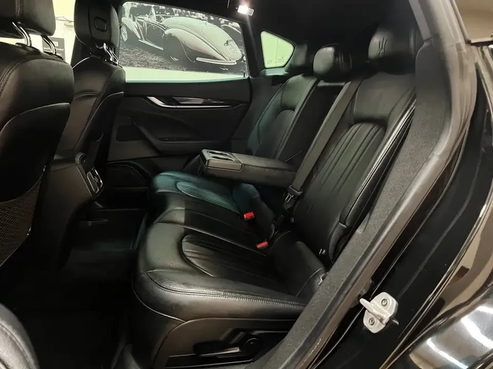 2018 Maserati Levante - Image 13 of 20