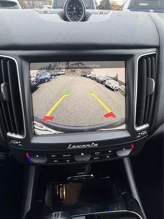 2018 Maserati Levante - Image 11 of 14