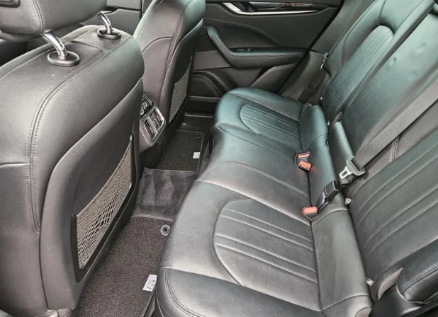 2018 Maserati Levante - Image 11 of 12