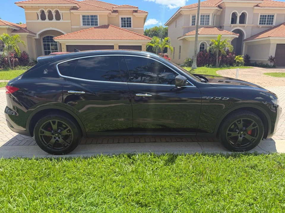 2018 Maserati Levante - Image 5 of 14