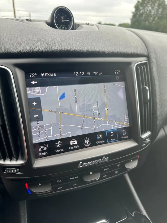 2018 Maserati Levante - Image 19 of 20