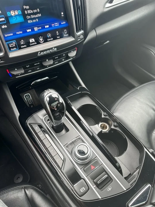 2018 Maserati Levante - Image 16 of 20