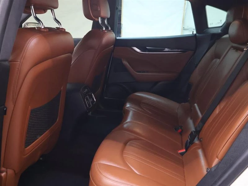 2018 Maserati Levante - Image 13 of 19