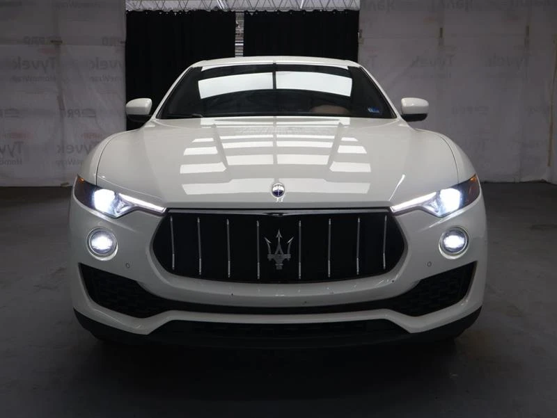 2018 Maserati Levante - Image 2 of 19
