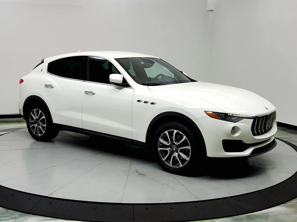 2018 Maserati Levante - Image 3 of 12