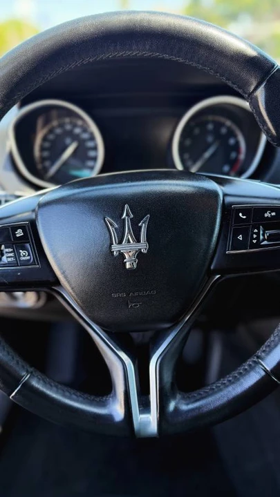 2018 Maserati Levante - Image 2 of 10