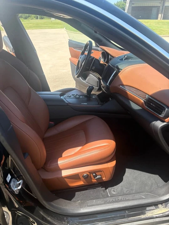 2018 Maserati Levante - Image 12 of 12