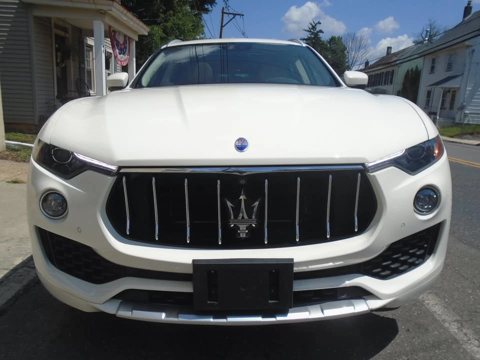 2018 Maserati Levante - Image 2 of 20
