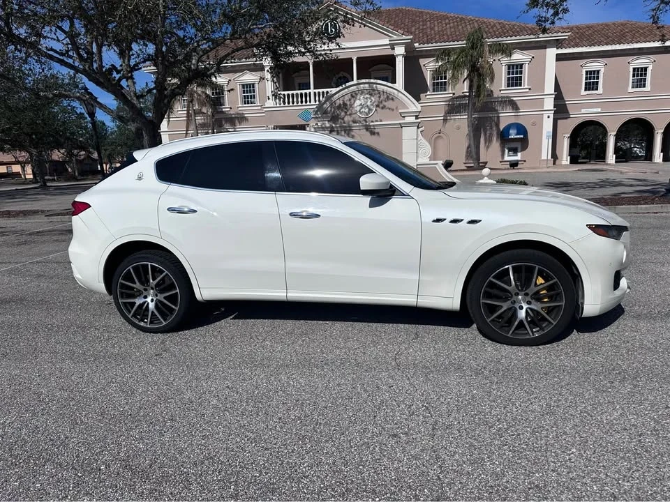 2018 Maserati Levante - Image 4 of 13