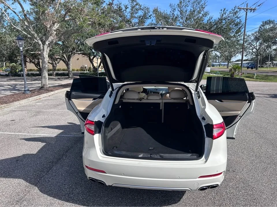 2018 Maserati Levante - Image 11 of 13