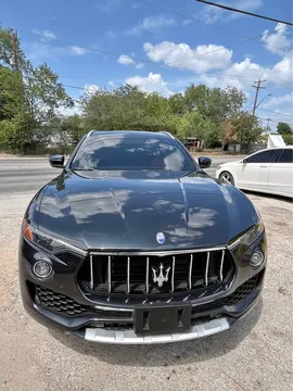 2018 Maserati Levante GranLusso Sport