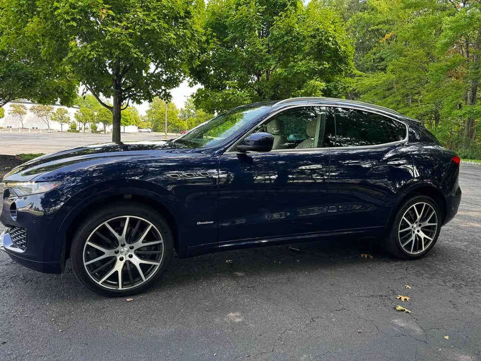 2018 Maserati Levante - Image 9 of 20