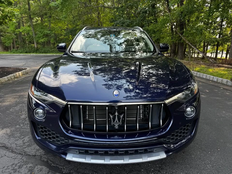 2018 Maserati Levante - Image 2 of 20
