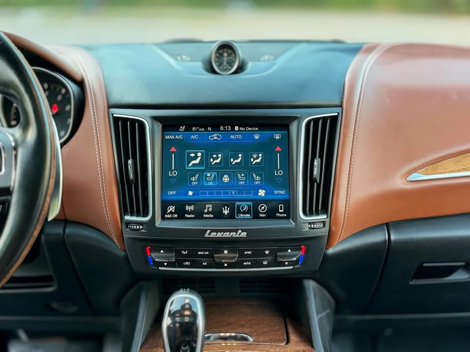 2018 Maserati Levante - Image 16 of 20