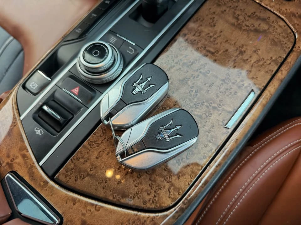 2018 Maserati Levante - Image 14 of 20