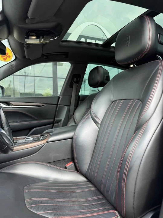 2018 Maserati Levante - Image 7 of 11