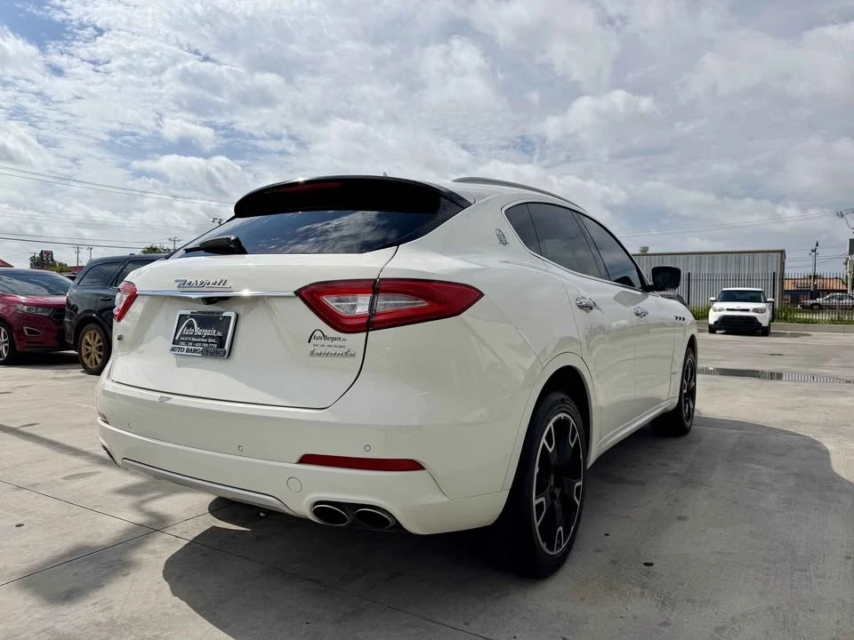 2018 Maserati Levante - Image 3 of 11