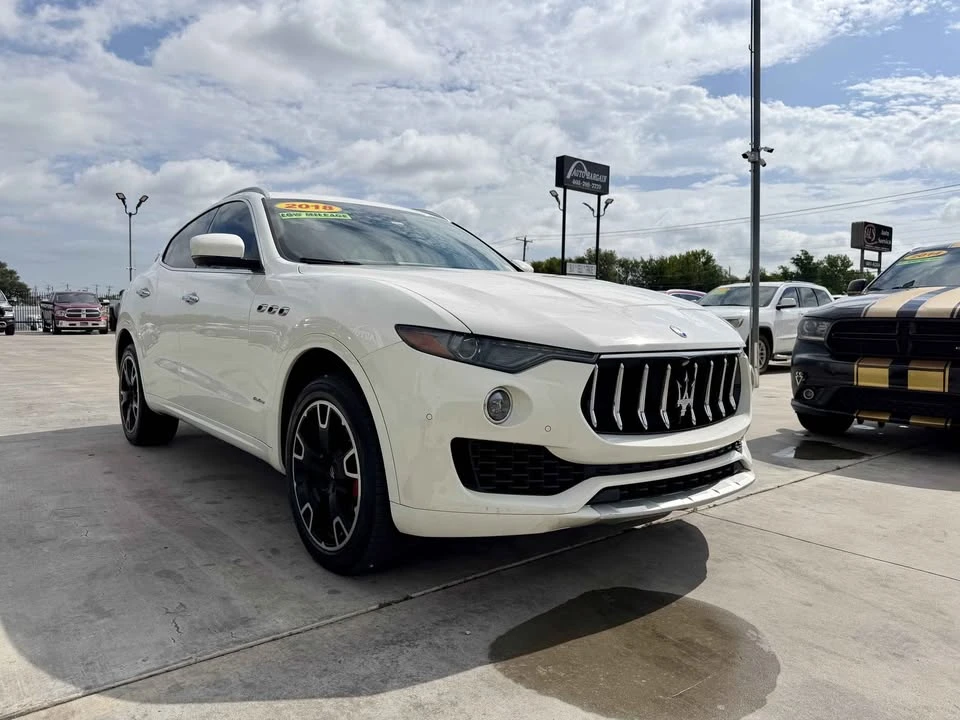 2018 Maserati Levante - Image 4 of 11