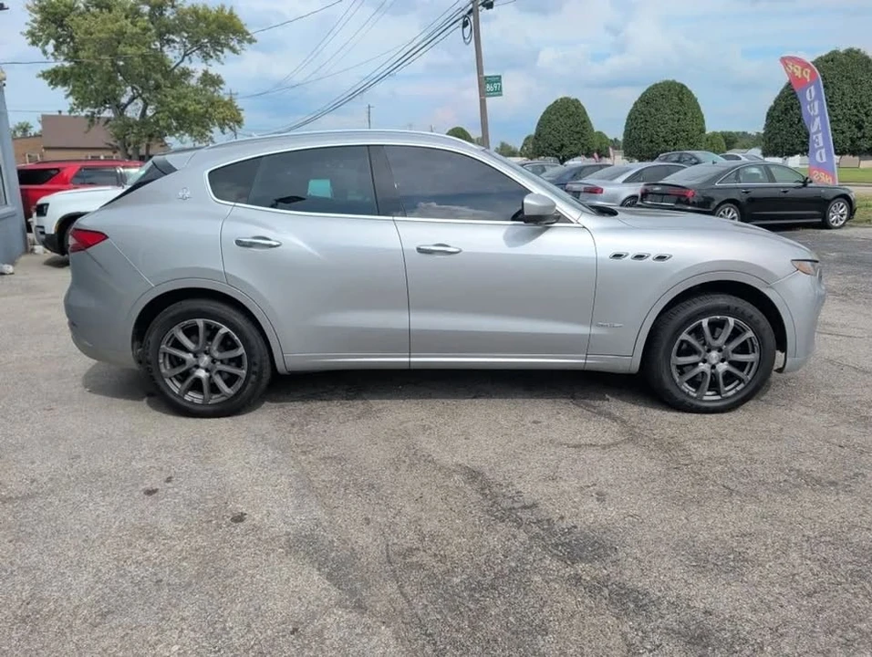 2018 Maserati Levante - Image 7 of 20