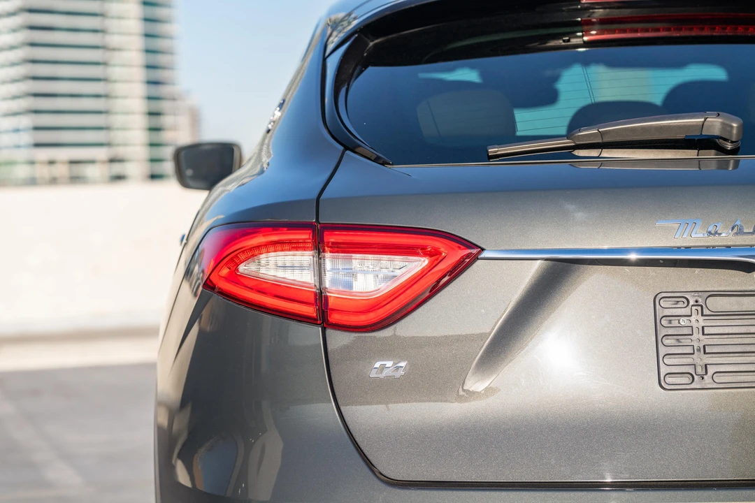 2018 Maserati Levante - Image 24 of 31