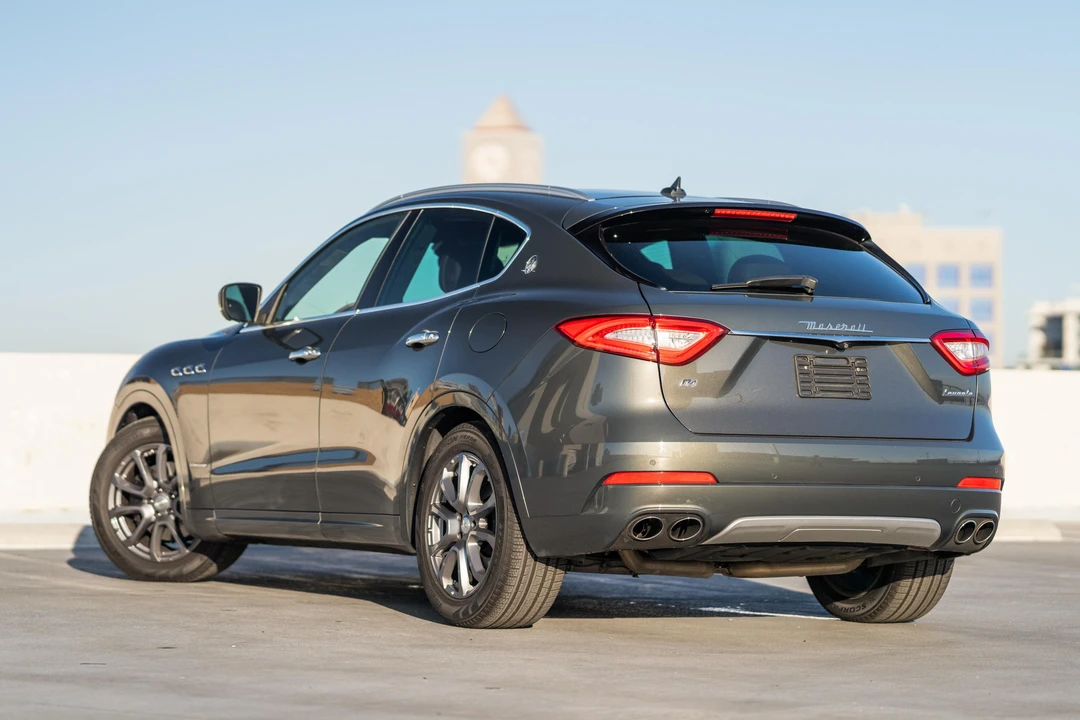2018 Maserati Levante - Image 6 of 31