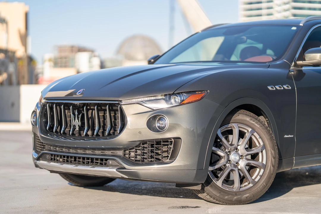 2018 Maserati Levante - Image 16 of 31