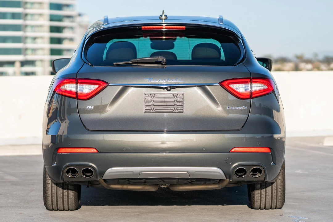 2018 Maserati Levante - Image 5 of 31