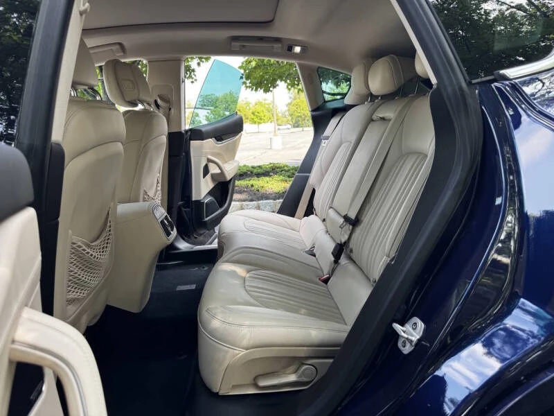 2018 Maserati Levante - Image 22 of 31