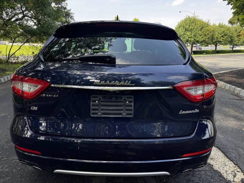 2018 Maserati Levante - Image 10 of 31