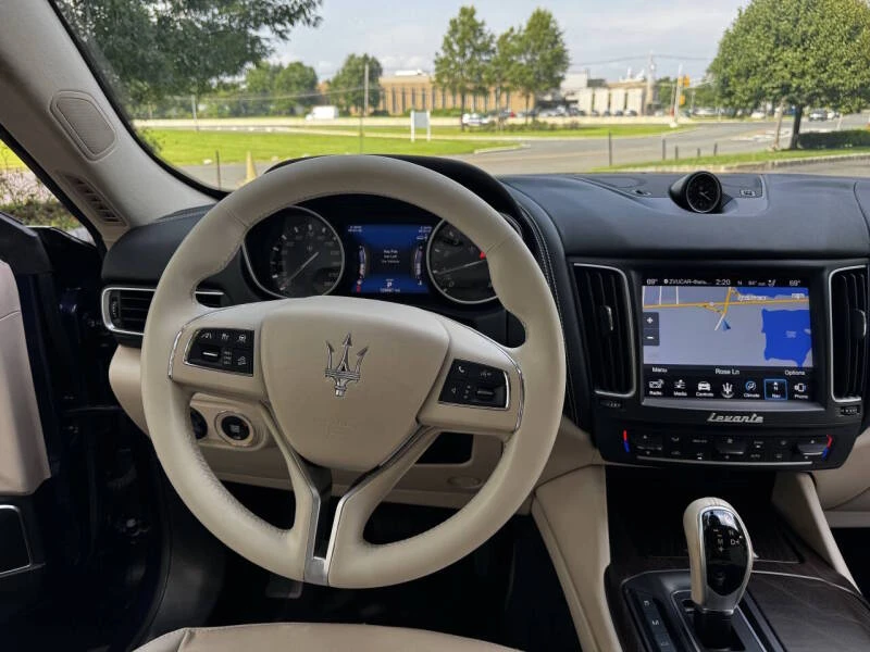 2018 Maserati Levante - Image 27 of 31