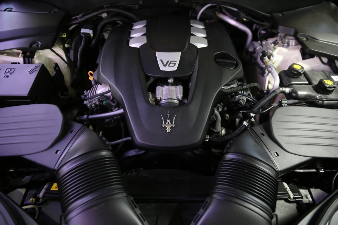 2018 Maserati Levante - Image 7 of 31