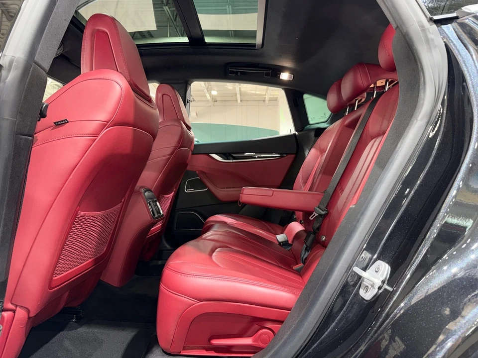 2018 Maserati Levante - Image 12 of 12