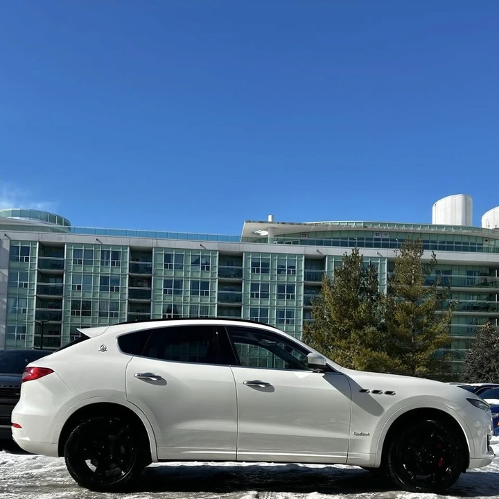 2018 Maserati Levante - Image 3 of 20