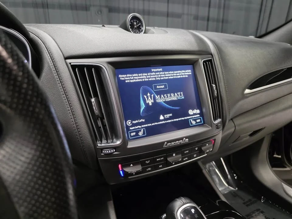 2018 Maserati Levante - Image 13 of 18