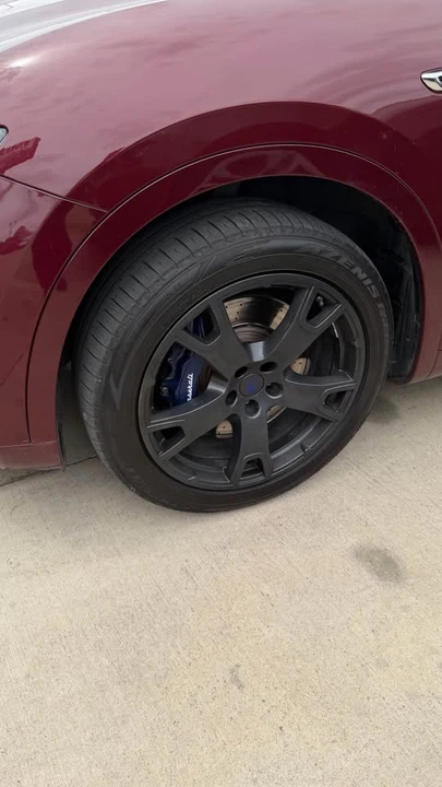 2018 Maserati Levante - Image 2 of 8