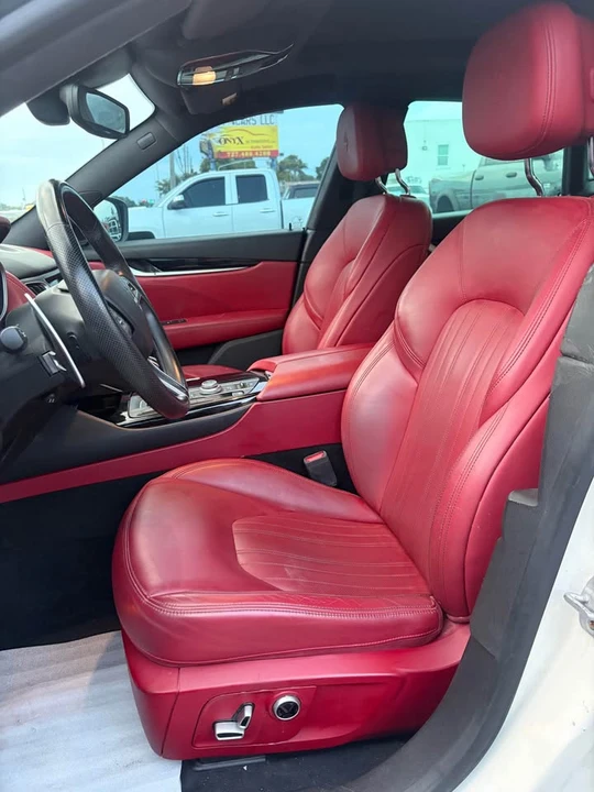 2018 Maserati Levante - Image 12 of 20