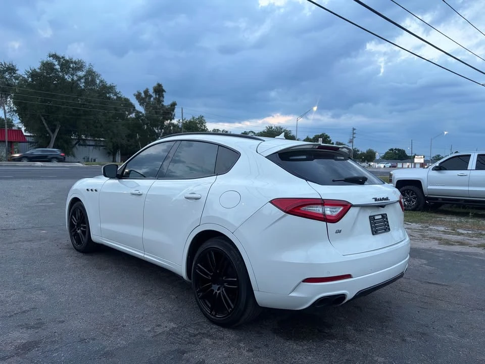 2018 Maserati Levante - Image 7 of 20
