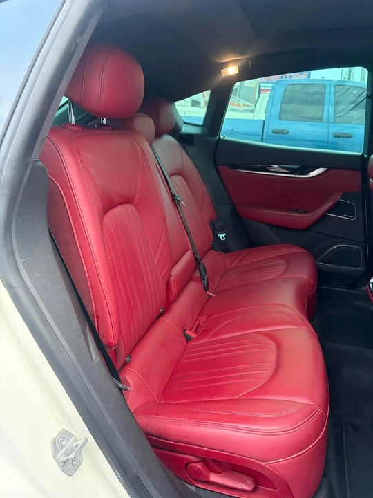 2018 Maserati Levante - Image 15 of 20