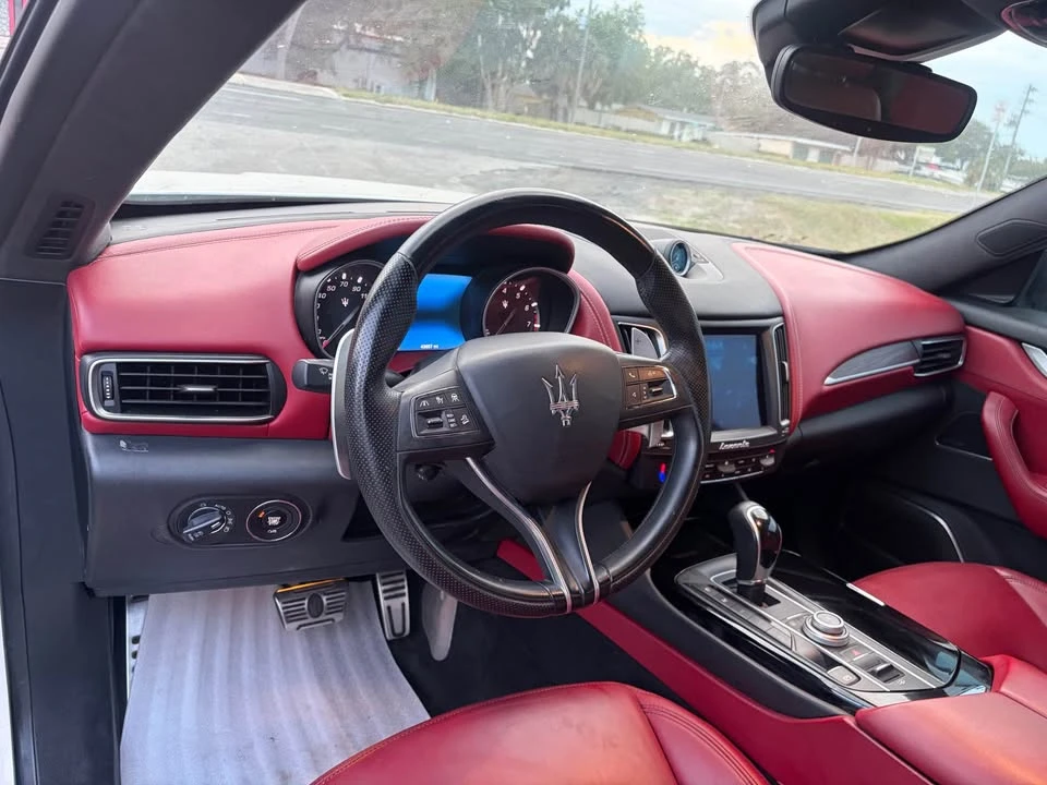 2018 Maserati Levante - Image 11 of 20