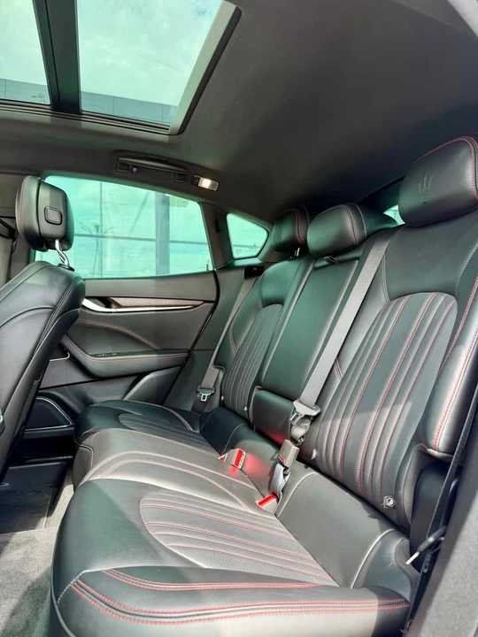 2018 Maserati Levante - Image 5 of 11