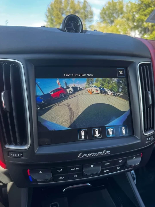 2018 Maserati Levante - Image 9 of 20
