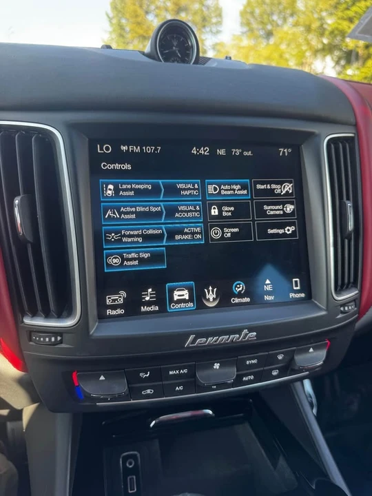 2018 Maserati Levante - Image 10 of 20